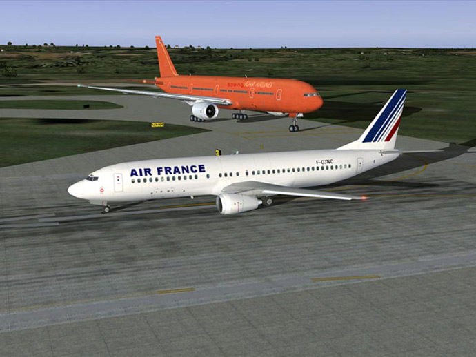 Boeing 737-400 - Boeing 777-300
