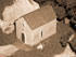 La chapelle dans la colline