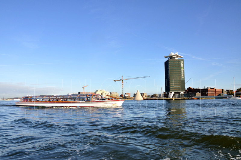 Dans le port d'Amsterdam...