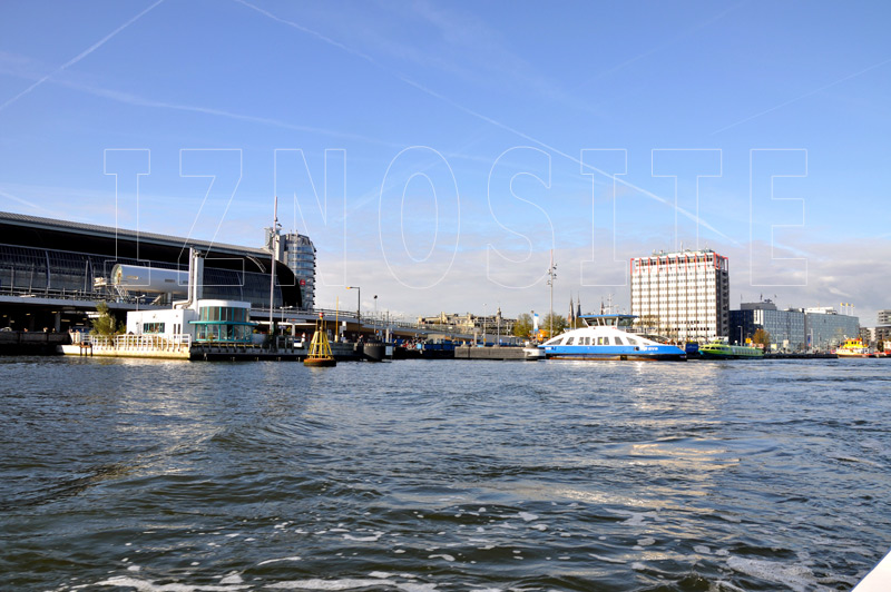 Dans le port d'Amsterdam...