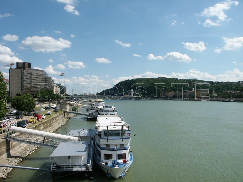 Duna - Danube  - BUDAPEST